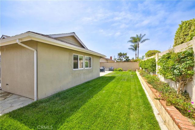 21281 Seaforth Lane, Huntington Beach, CA 92646