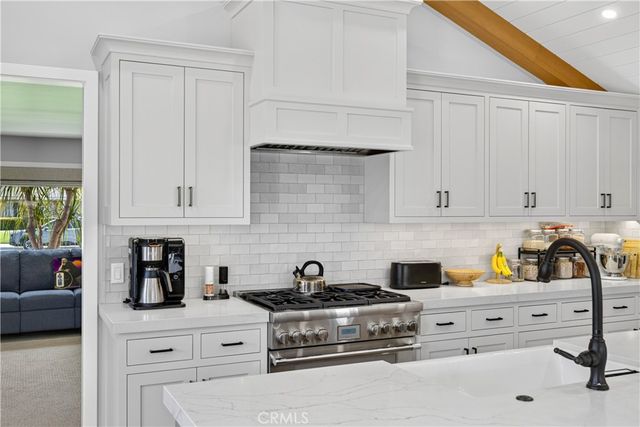21281 Seaforth Lane, Huntington Beach, CA 92646