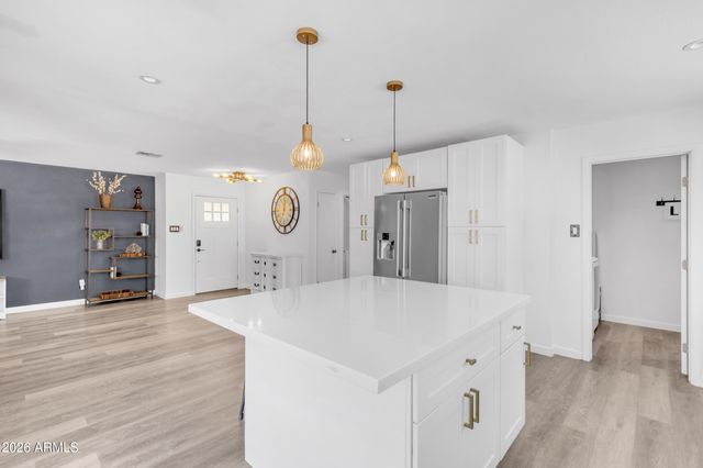 1106 E FREMONT Drive, Tempe, AZ 85282