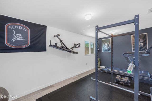 1106 E FREMONT Drive, Tempe, AZ 85282