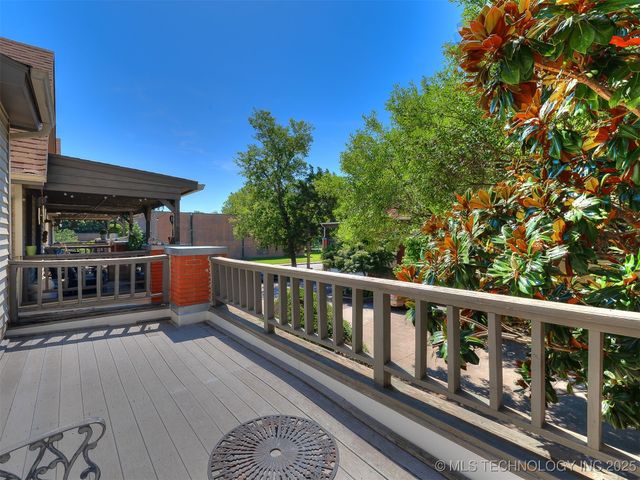 4822 S Quaker Avenue, Tulsa, OK 74105