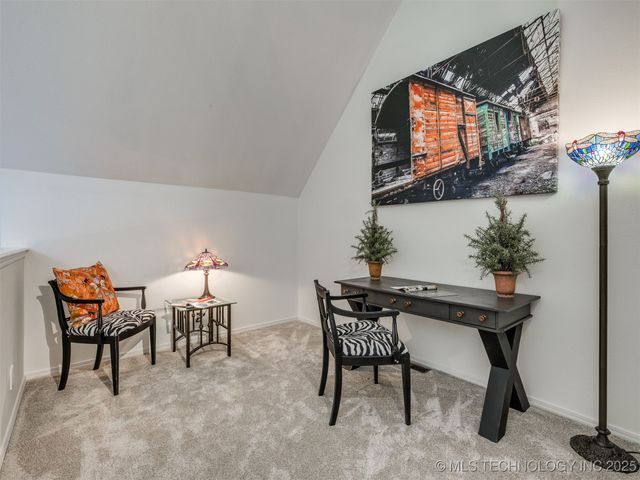 4822 S Quaker Avenue, Tulsa, OK 74105