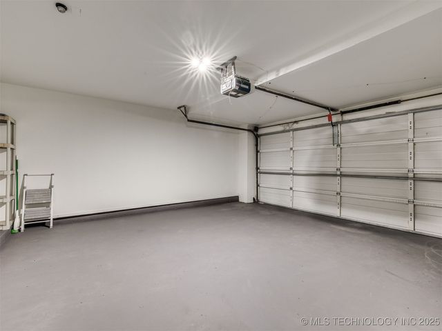 4822 S Quaker Avenue, Tulsa, OK 74105