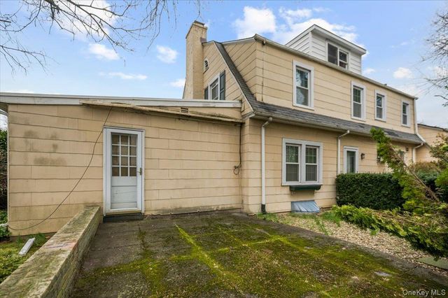 1 Edna Place, New Rochelle, NY 10804