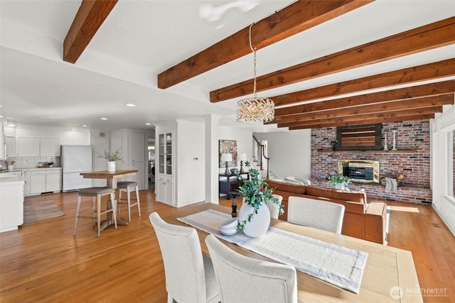 6684 Cromwell Beach Drive NW, Gig Harbor, WA 98335