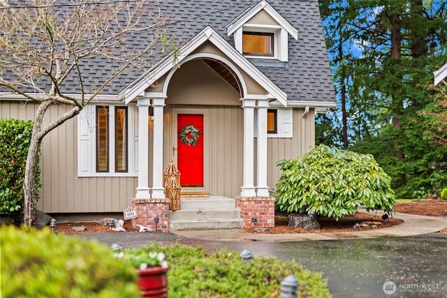 6684 Cromwell Beach Drive NW, Gig Harbor, WA 98335