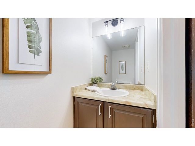 2924 Ross Dr H22, Fort Collins, CO 80526