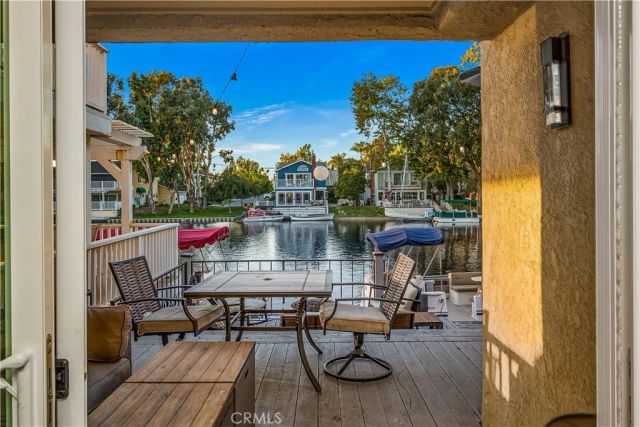 22849 Ridge Route Lane, Lake Forest, CA 92630