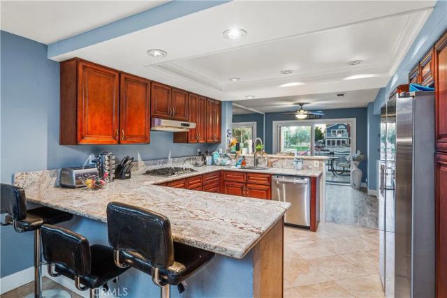 22849 Ridge Route Lane, Lake Forest, CA 92630
