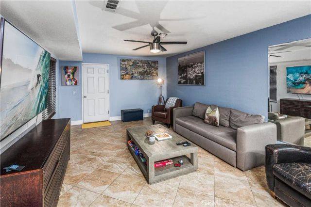 22849 Ridge Route Lane, Lake Forest, CA 92630