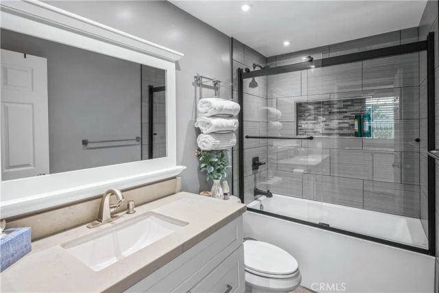 22849 Ridge Route Lane, Lake Forest, CA 92630