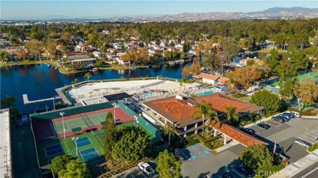 22849 Ridge Route Lane, Lake Forest, CA 92630