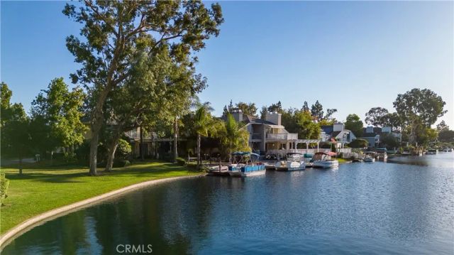 22849 Ridge Route Lane, Lake Forest, CA 92630