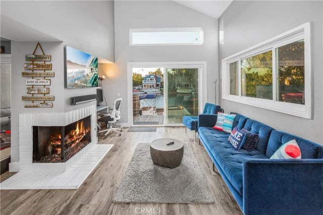 22849 Ridge Route Lane, Lake Forest, CA 92630