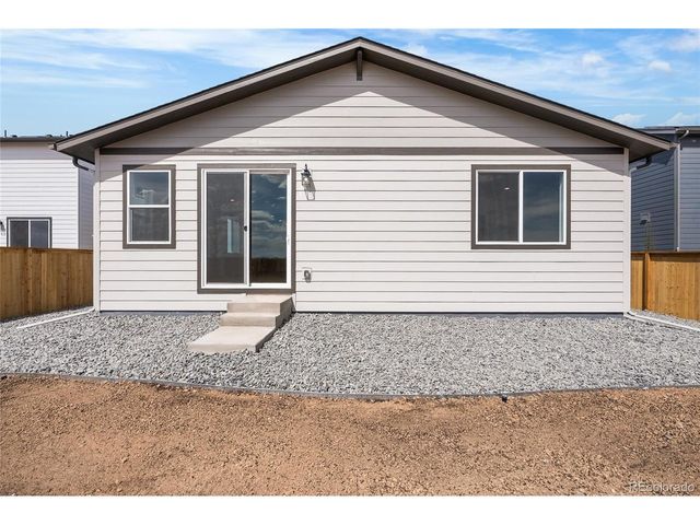 54860 E 27th Pl, Strasburg, CO 80136