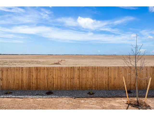 54860 E 27th Pl, Strasburg, CO 80136