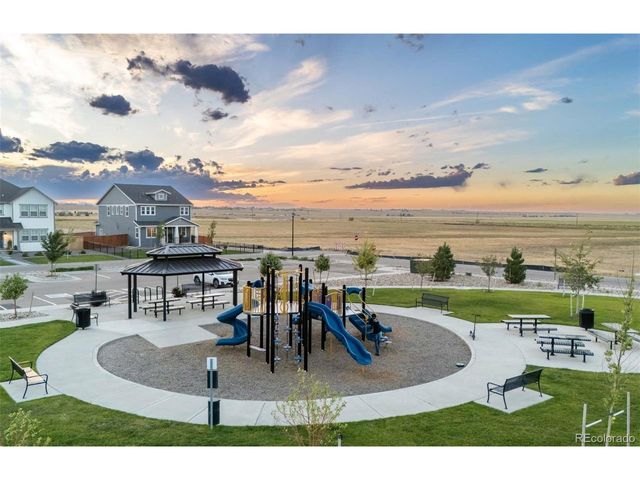 54860 E 27th Pl, Strasburg, CO 80136