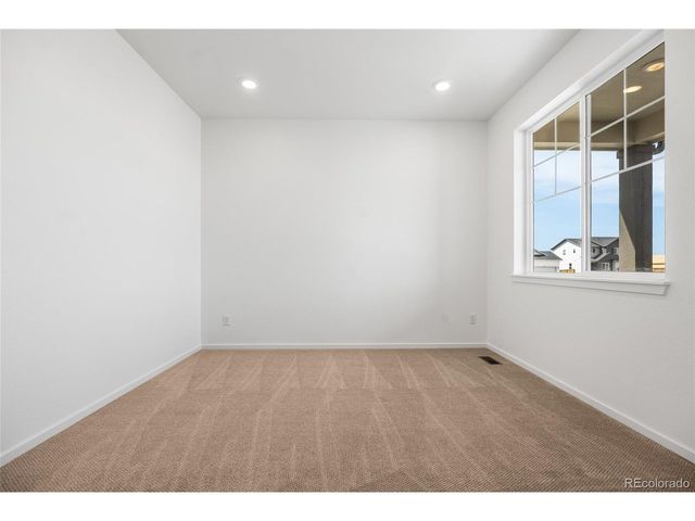 54860 E 27th Pl, Strasburg, CO 80136