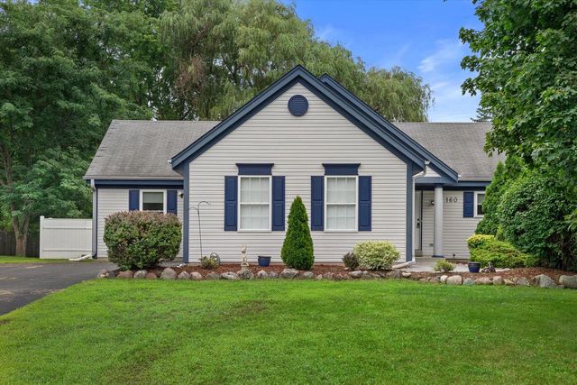 160 Cramer AVENUE, Dousman, WI 53118