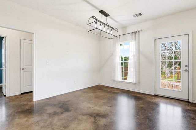 1110 County Road 1045, Lampasas, TX 76550