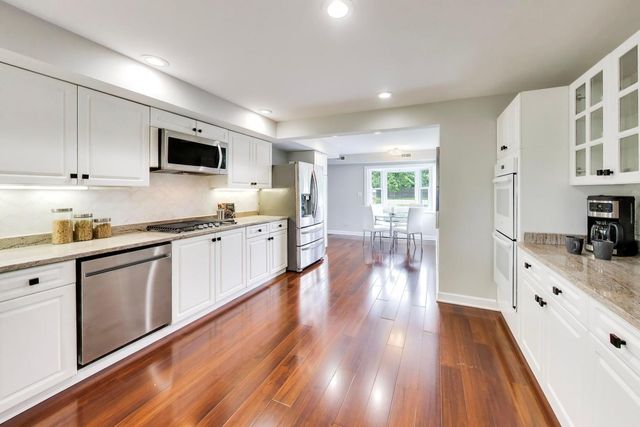 2535 Techny Road, Northbrook, IL 60062