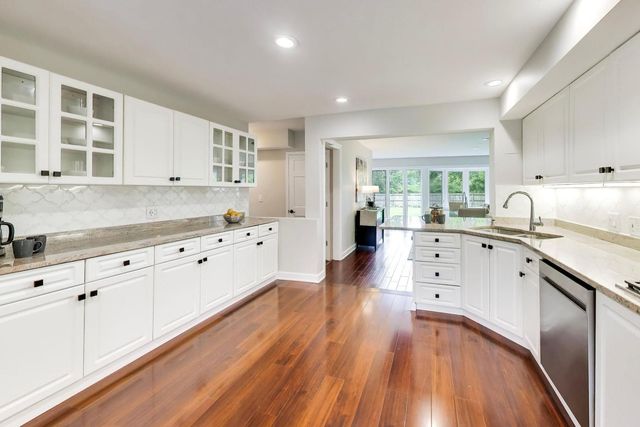 2535 Techny Road, Northbrook, IL 60062