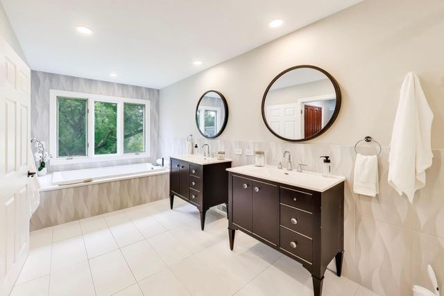 2535 Techny Road, Northbrook, IL 60062