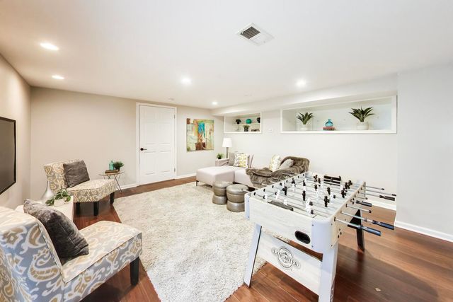 2535 Techny Road, Northbrook, IL 60062