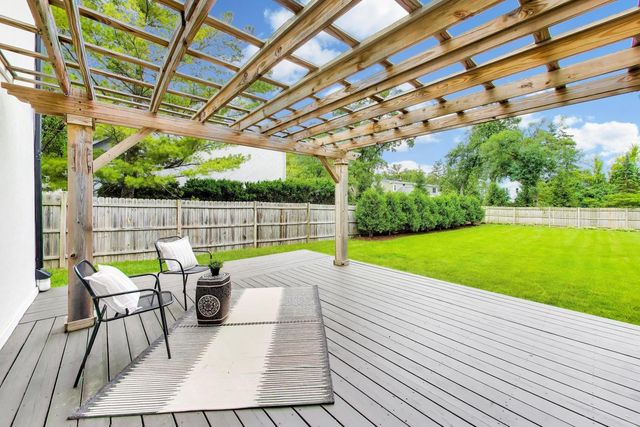 2535 Techny Road, Northbrook, IL 60062