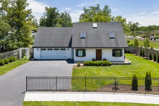 2535 Techny Road, Northbrook, IL 60062