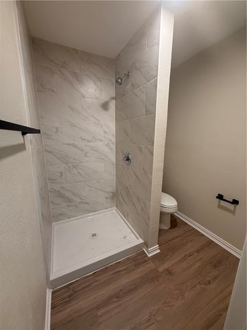 1613 Robeson Street, Bryan, TX 77803