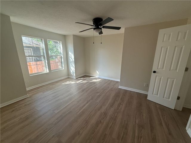 1613 Robeson Street, Bryan, TX 77803