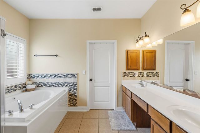 6114 Greenough Ct, Corpus Christi, TX 78414