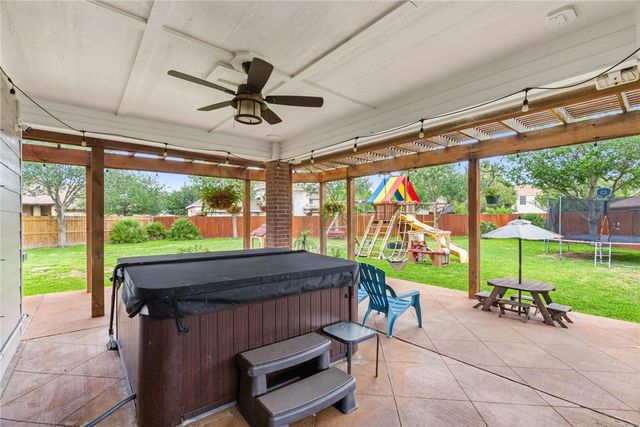 6114 Greenough Ct, Corpus Christi, TX 78414