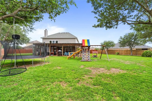 6114 Greenough Ct, Corpus Christi, TX 78414