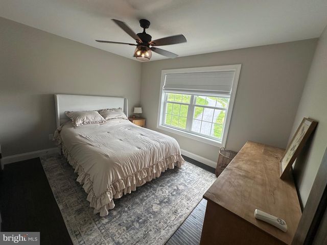 1527 PINTO CV, Auburn, PA 17922