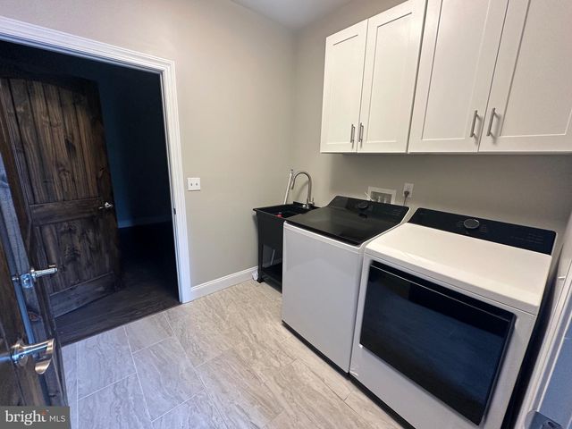 1527 PINTO CV, Auburn, PA 17922