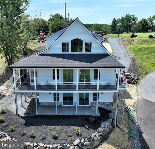 1527 PINTO CV, Auburn, PA 17922
