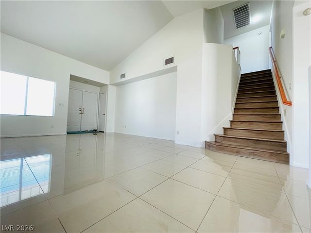 8134 Dinsmore Drive, Las Vegas, NV 89117