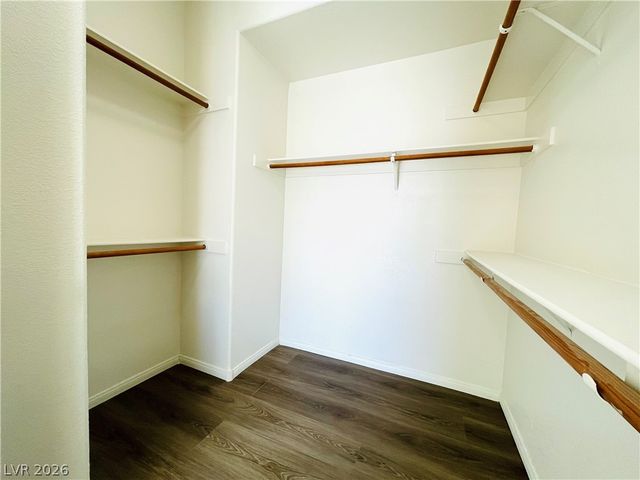 8134 Dinsmore Drive, Las Vegas, NV 89117
