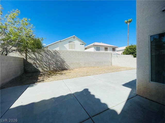 8134 Dinsmore Drive, Las Vegas, NV 89117