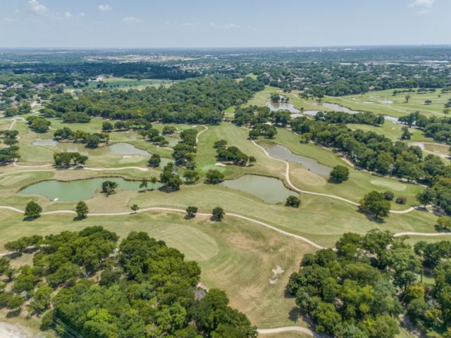 530 Weeping Willow Road, Garland, TX 75044