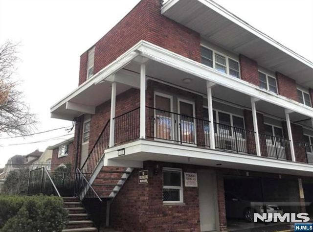 320 Elm Avenue C, Bogota, NJ 07603