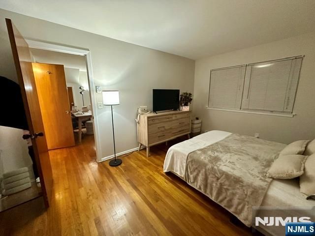 320 Elm Avenue C, Bogota, NJ 07603