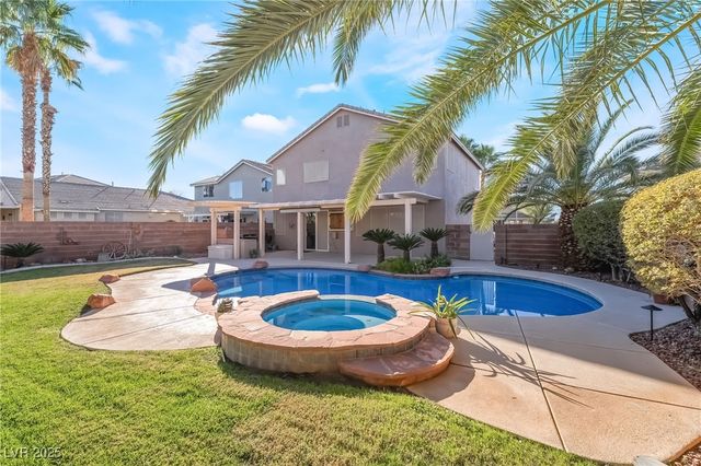 894 Sir Winston Street, Henderson, NV 89052