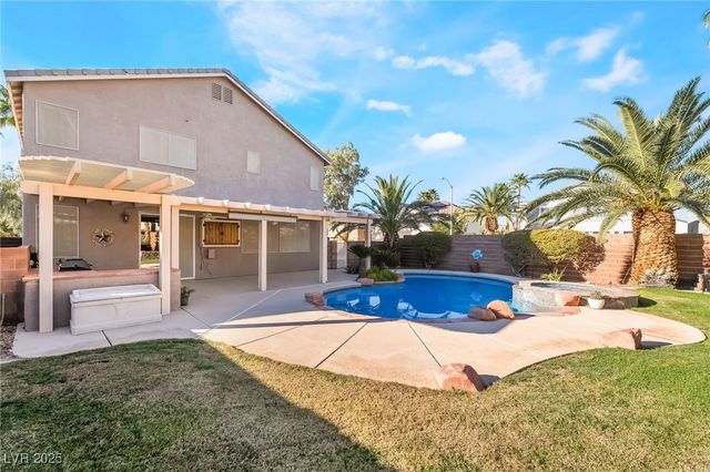 894 Sir Winston Street, Henderson, NV 89052