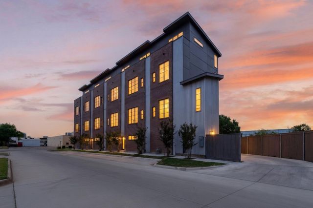 2080 Kelly Avenue 109, Dallas, TX 75215