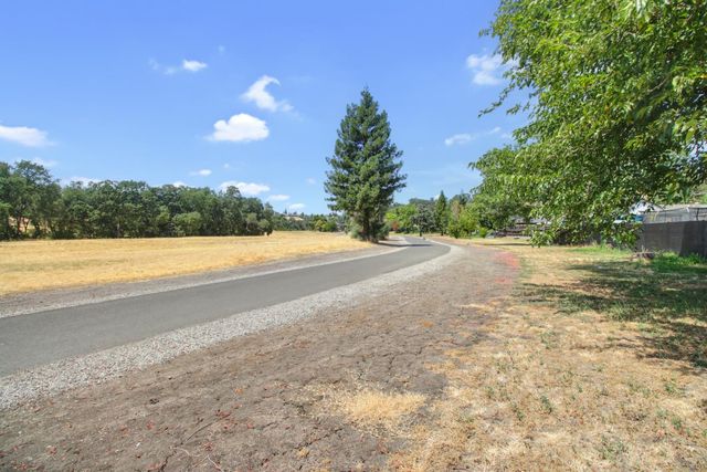3350 Midas Ave, Rocklin, CA 95677