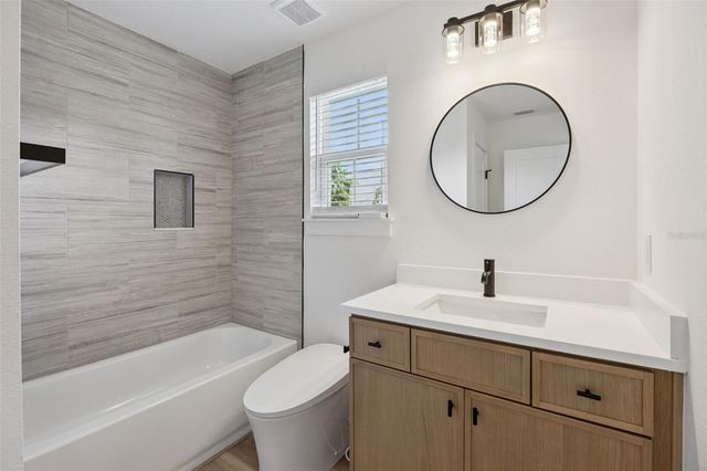 2119 W LUCERNE TERRACE, Orlando, FL 32806