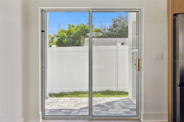 2119 W LUCERNE TERRACE, Orlando, FL 32806
